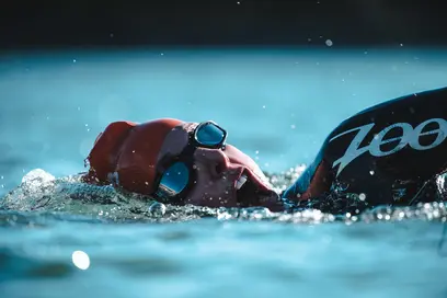 Triathlon disciplina nuoto © Louis Tricot / Unsplash